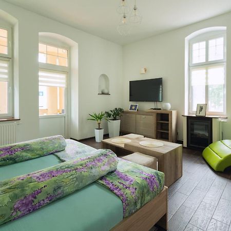 דירות שצ'צ'ינק Apartament Ptasie Radio מראה חיצוני תמונה